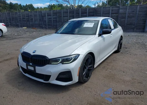 2022 BMW 330I xDrive z USA, uszkodzony, nr VIN 3MW5R7J00N8C29890
